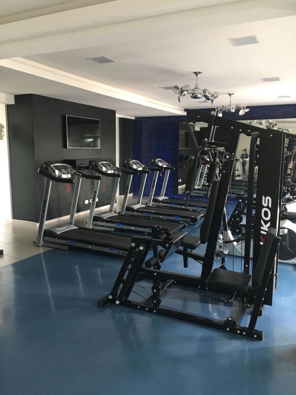 Estudio Moderno Com Linda Vista Para A Serra Curitiba Esterno foto