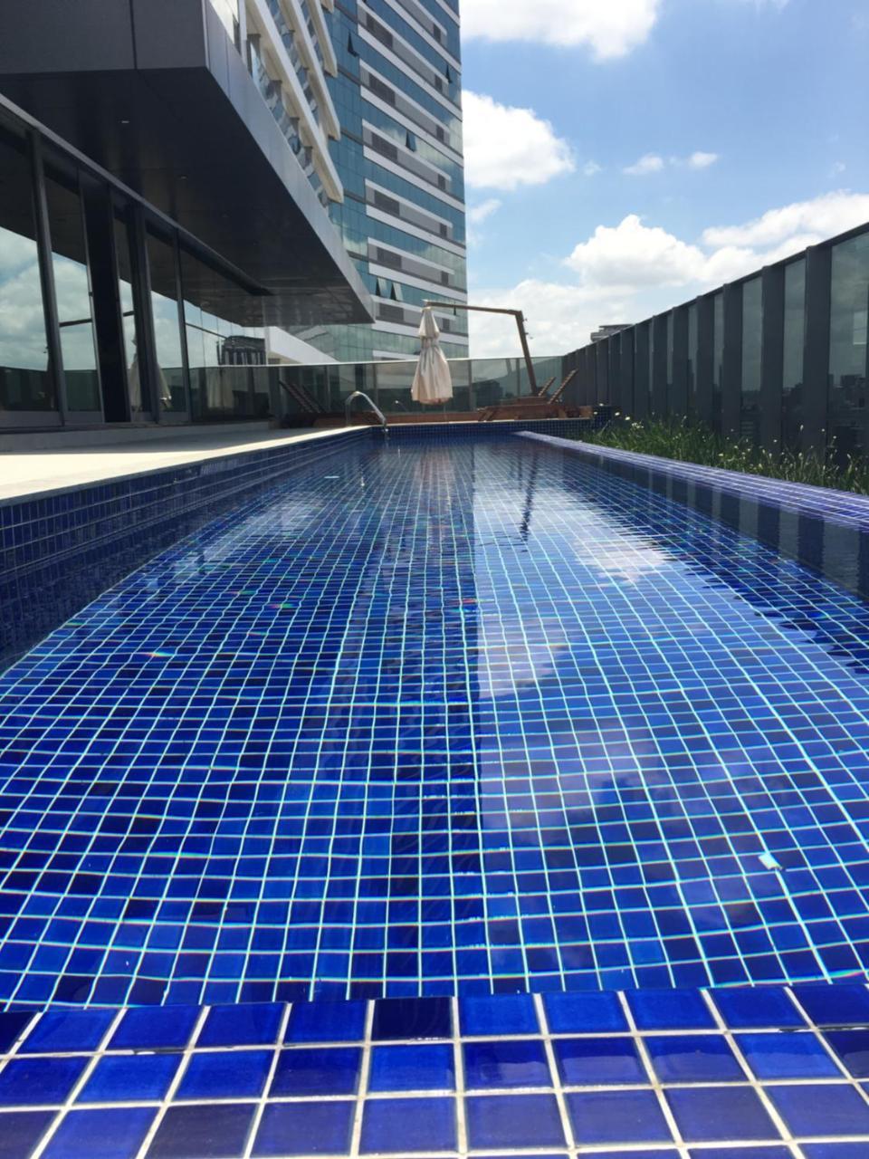 Estudio Moderno Com Linda Vista Para A Serra Curitiba Esterno foto