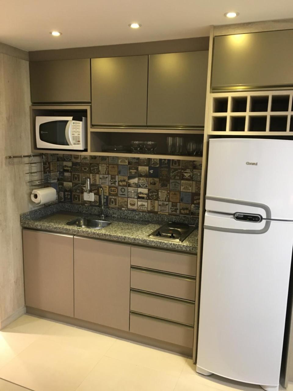 Estudio Moderno Com Linda Vista Para A Serra Curitiba Esterno foto